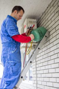 heat-pump-repair-diy-vs-hiring-a-professional-hvac-contractor-valley-comfort-heating-and-air-ca