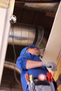 What is an HVAC technician and what do they do in santa rosa ca